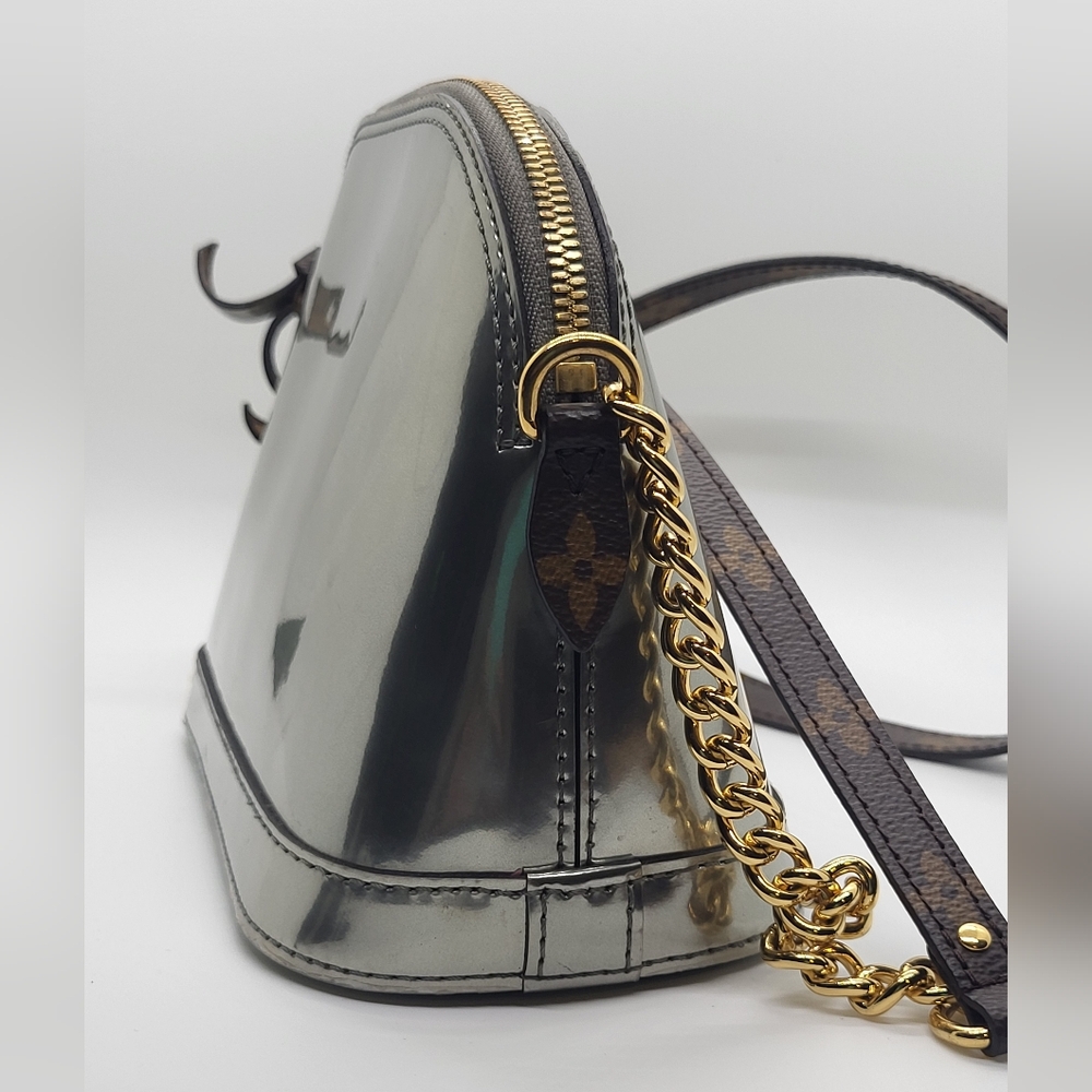 LOUIS VUITTON LV Gris Metal Miroir Vernis Mini Alma - Picture 8 of 15